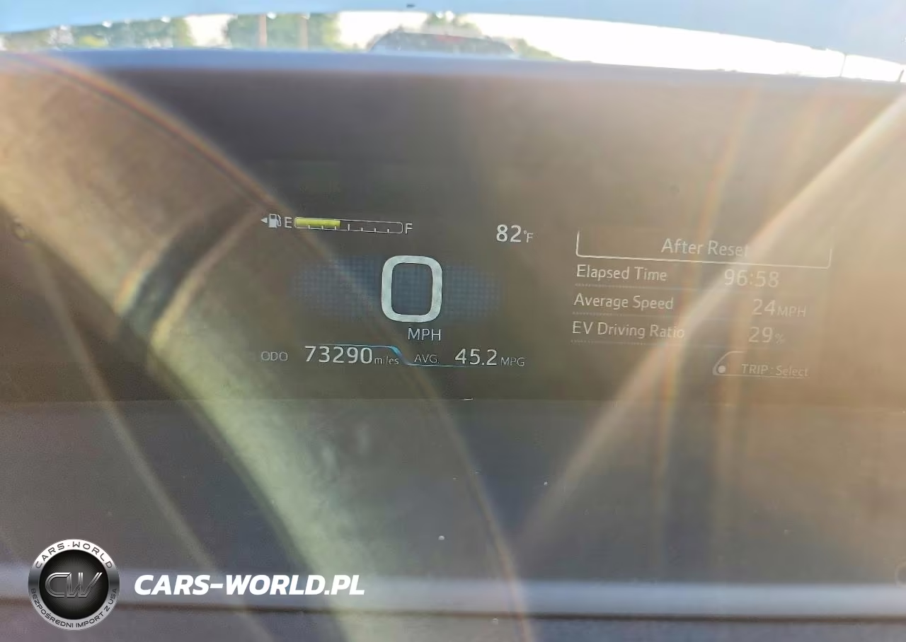 2021 Toyota Prius Prime Le VIN:JTDKAMFP5M3190397 - 9