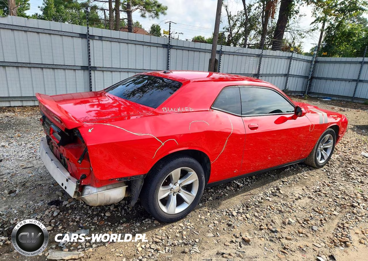 2018 Dodge Challenger Sxt VIN:2C3CDZAG0JH231841 - 3