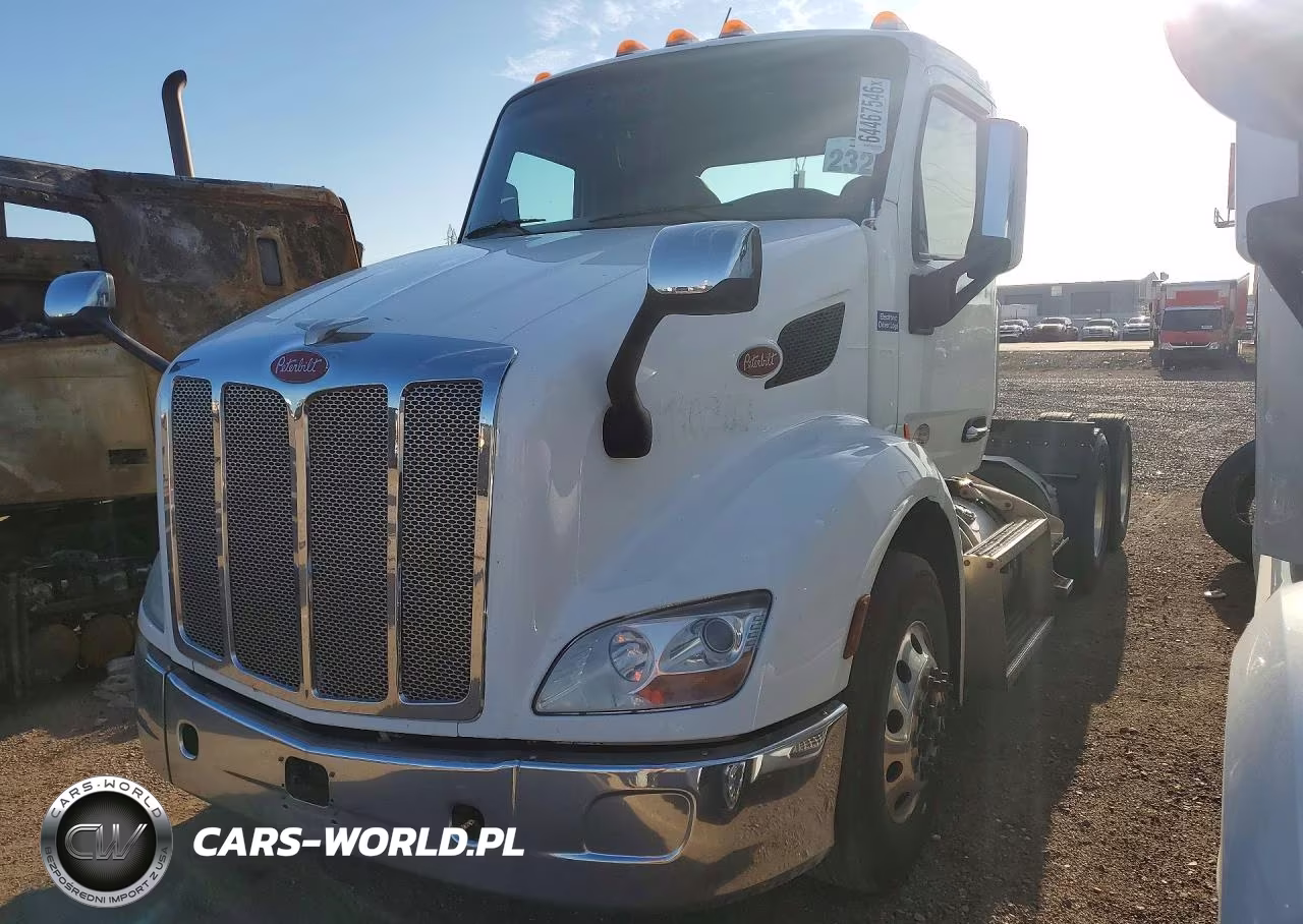 2019 Peterbilt 579 Semi Truck