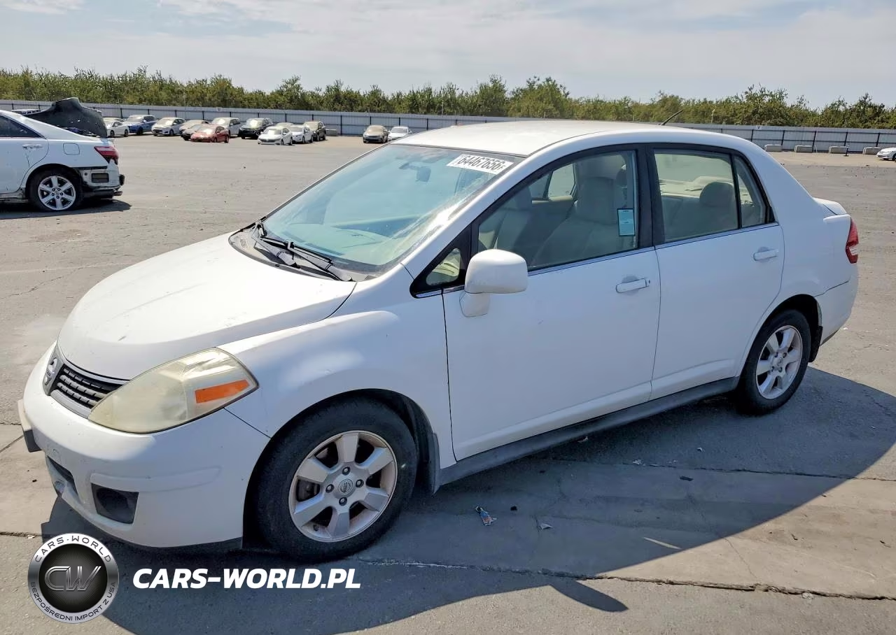2008 Nissan Versa 1.8 S