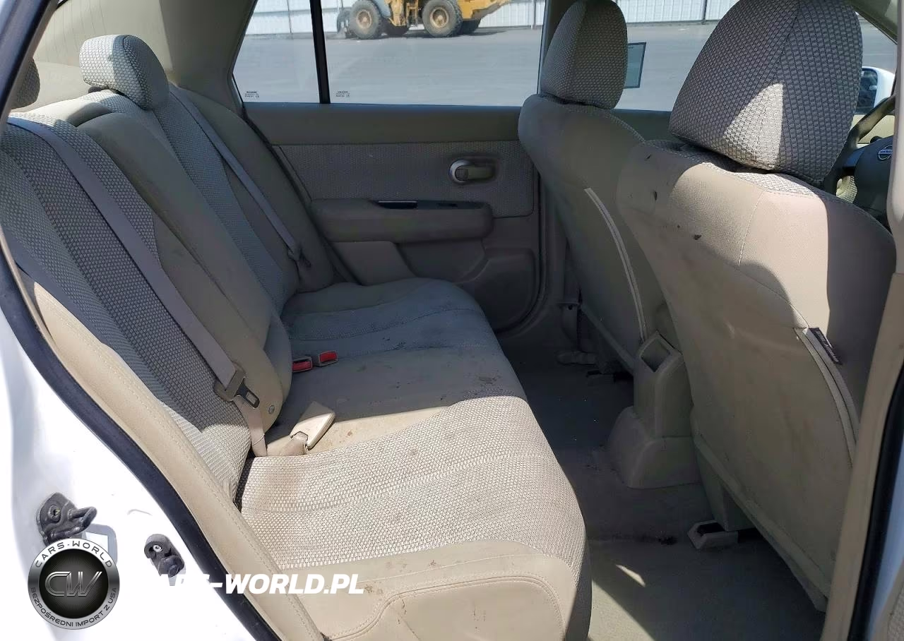 2008 Nissan Versa 1.8 S VIN:3N1BC11E88L362899 - 10