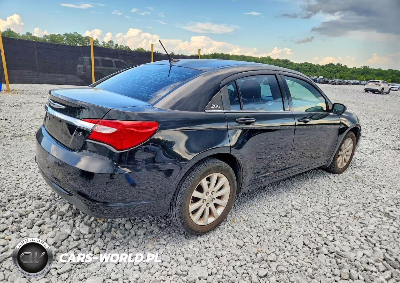 2013 Chrysler 200 Touring VIN:1C3CCBBB1DN598658 - 3