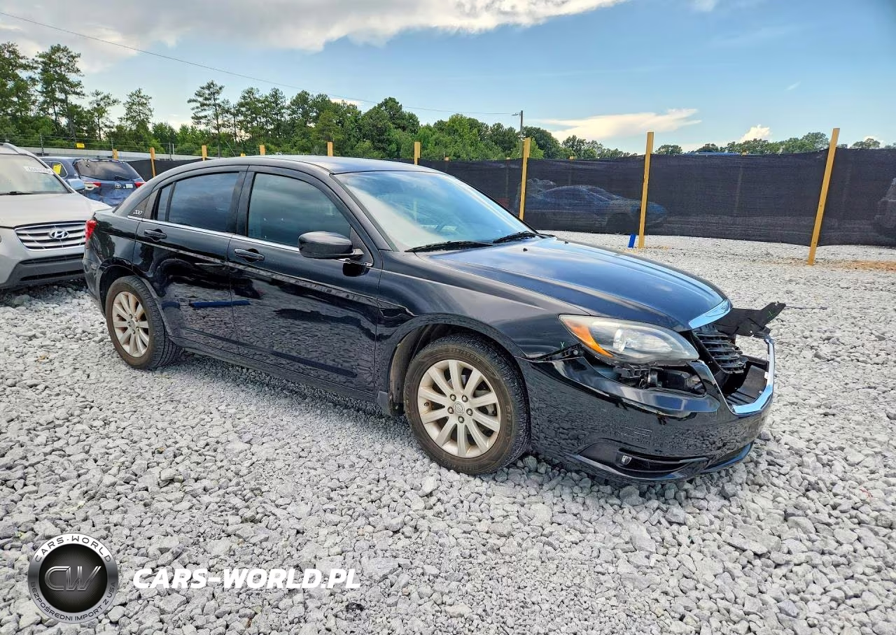 2013 Chrysler 200 Touring VIN:1C3CCBBB1DN598658 - 4