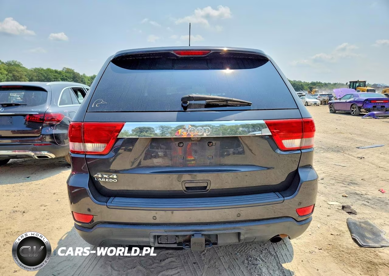2011 Jeep Grand Cherokee Laredo VIN:1J4RR4GG4BC713454 - 6