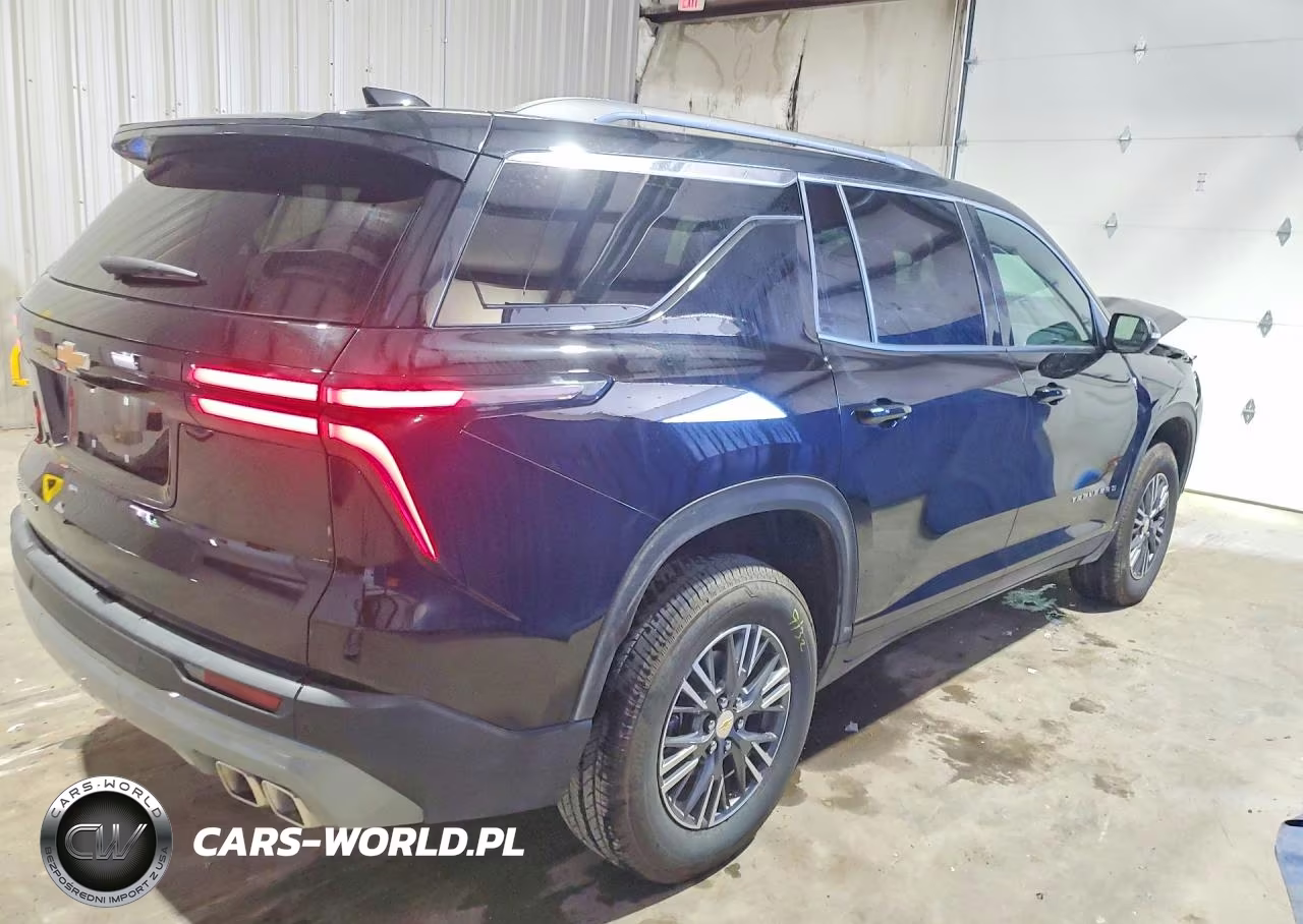 2026 Chevrolet Traverse Lt VIN:1GNEVGKSXTJ369663 - 3