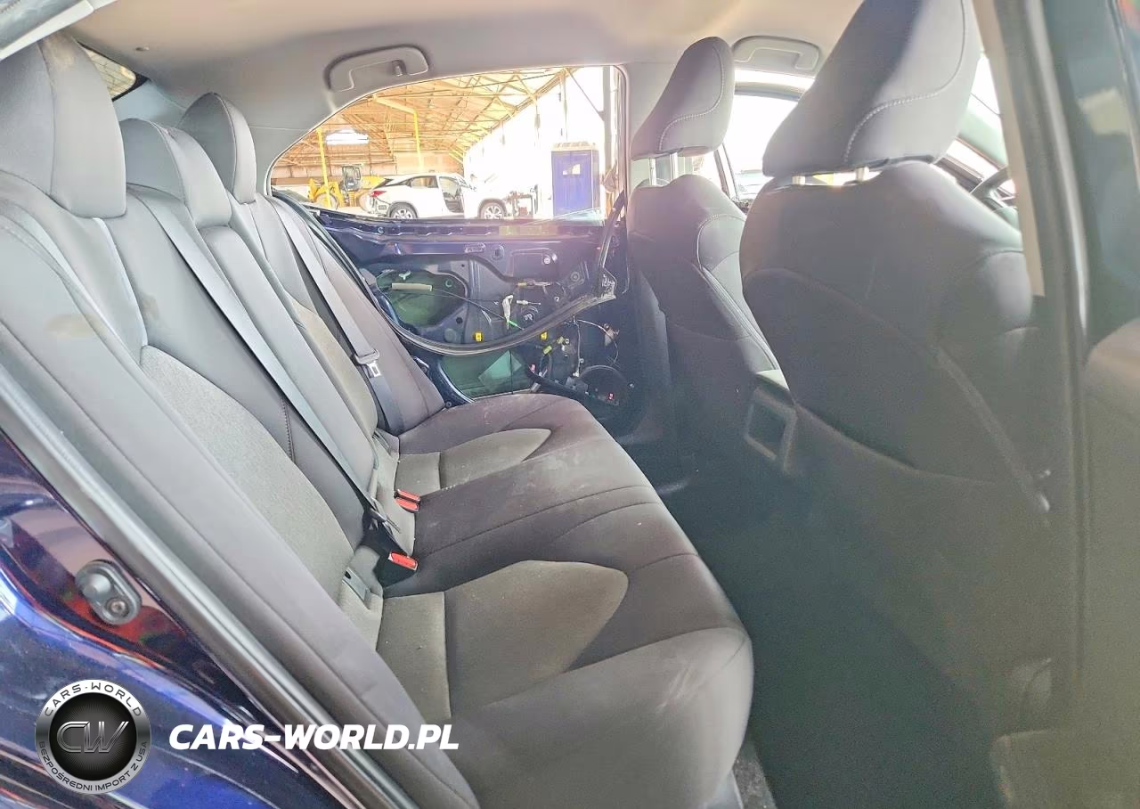 2022 Toyota Camry Le VIN:4T1C11AK7NU647717 - 10