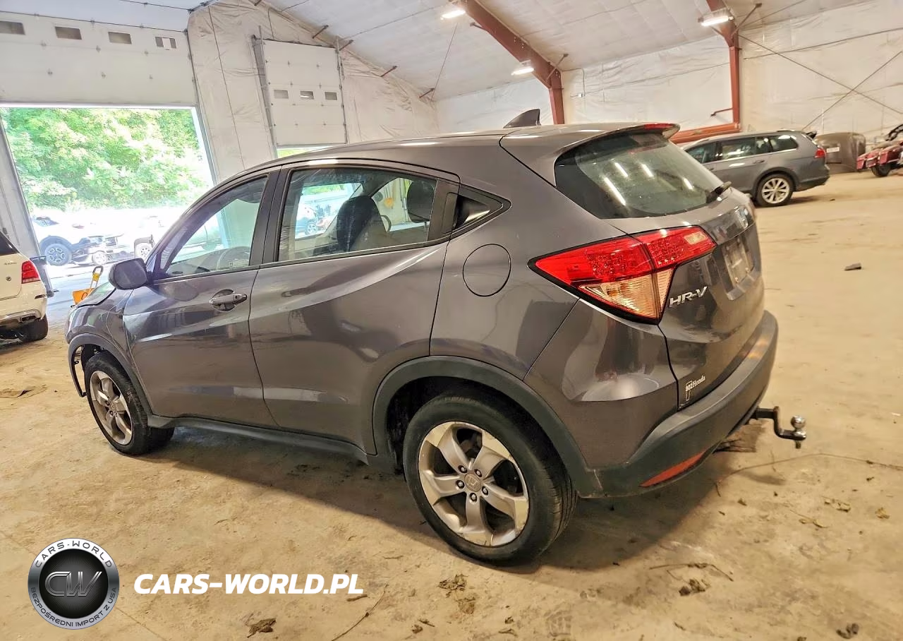 2018 Honda Hr-V Lx VIN:3CZRU6H38JM717350 - 2