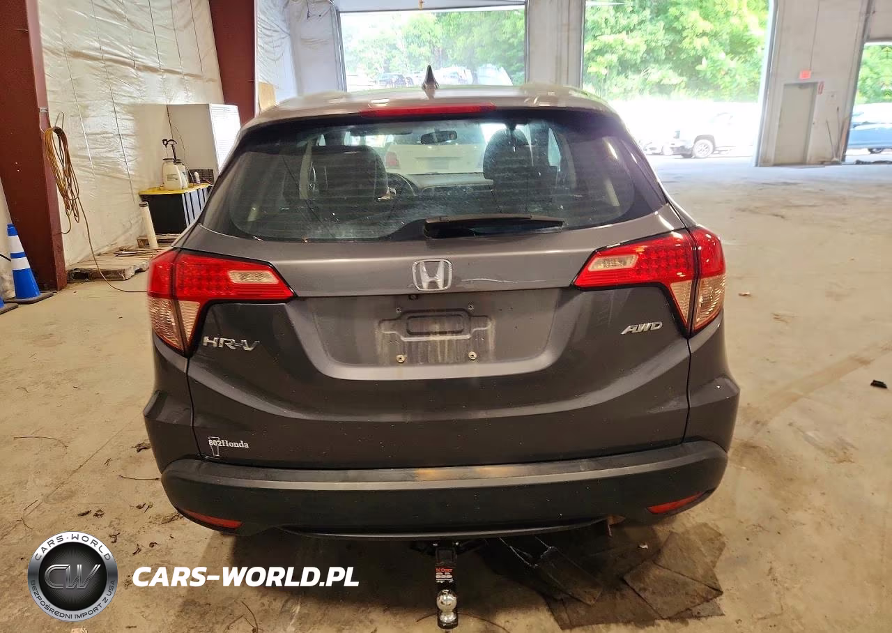 2018 Honda Hr-V Lx VIN:3CZRU6H38JM717350 - 6