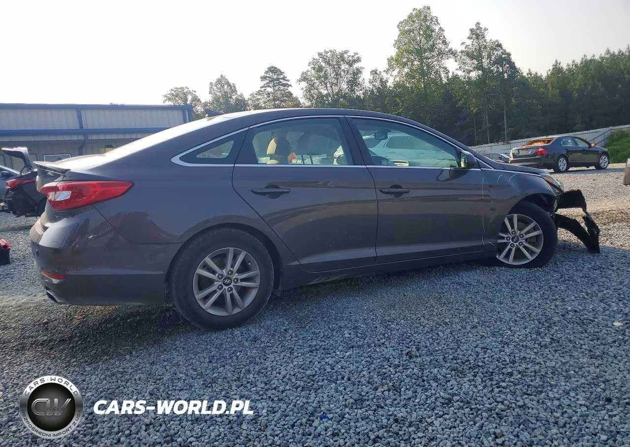 2016 Hyundai Sonata Se VIN:5NPE24AF9GH328895 - 3
