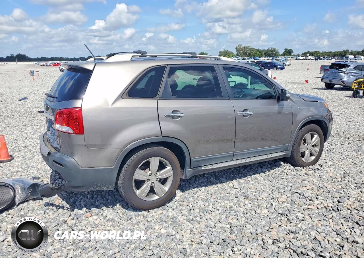 2012 Kia Sorento Ex VIN:5XYKU3A68CG290343 - 3