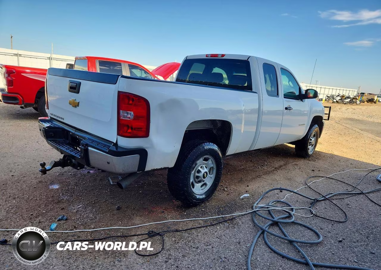 2013 Chevrolet Silverado K2500 Heavy Duty VIN:1GC2KVCG7DZ134577 - 3