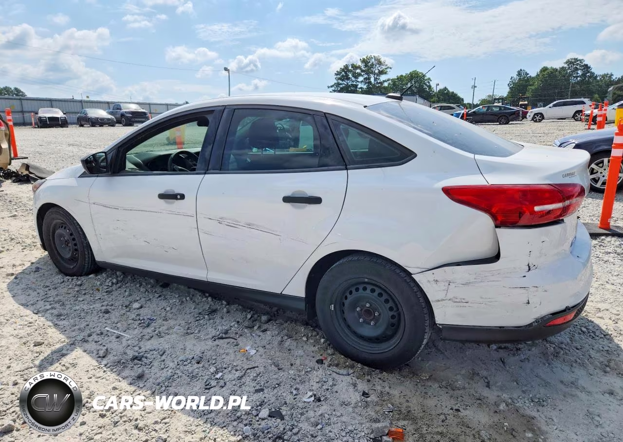 2017 Ford Focus S VIN:1FADP3E20HL202328 - 2