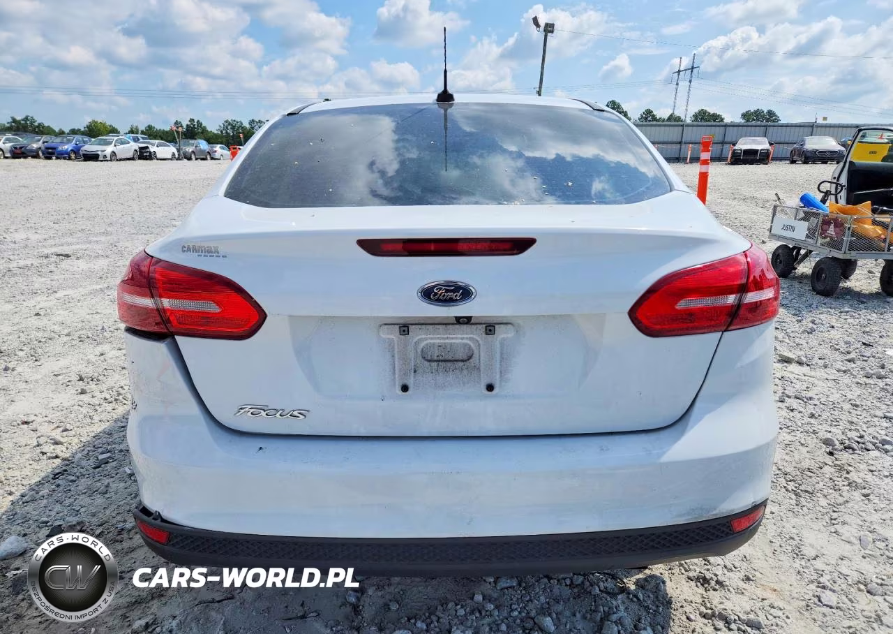 2017 Ford Focus S VIN:1FADP3E20HL202328 - 6