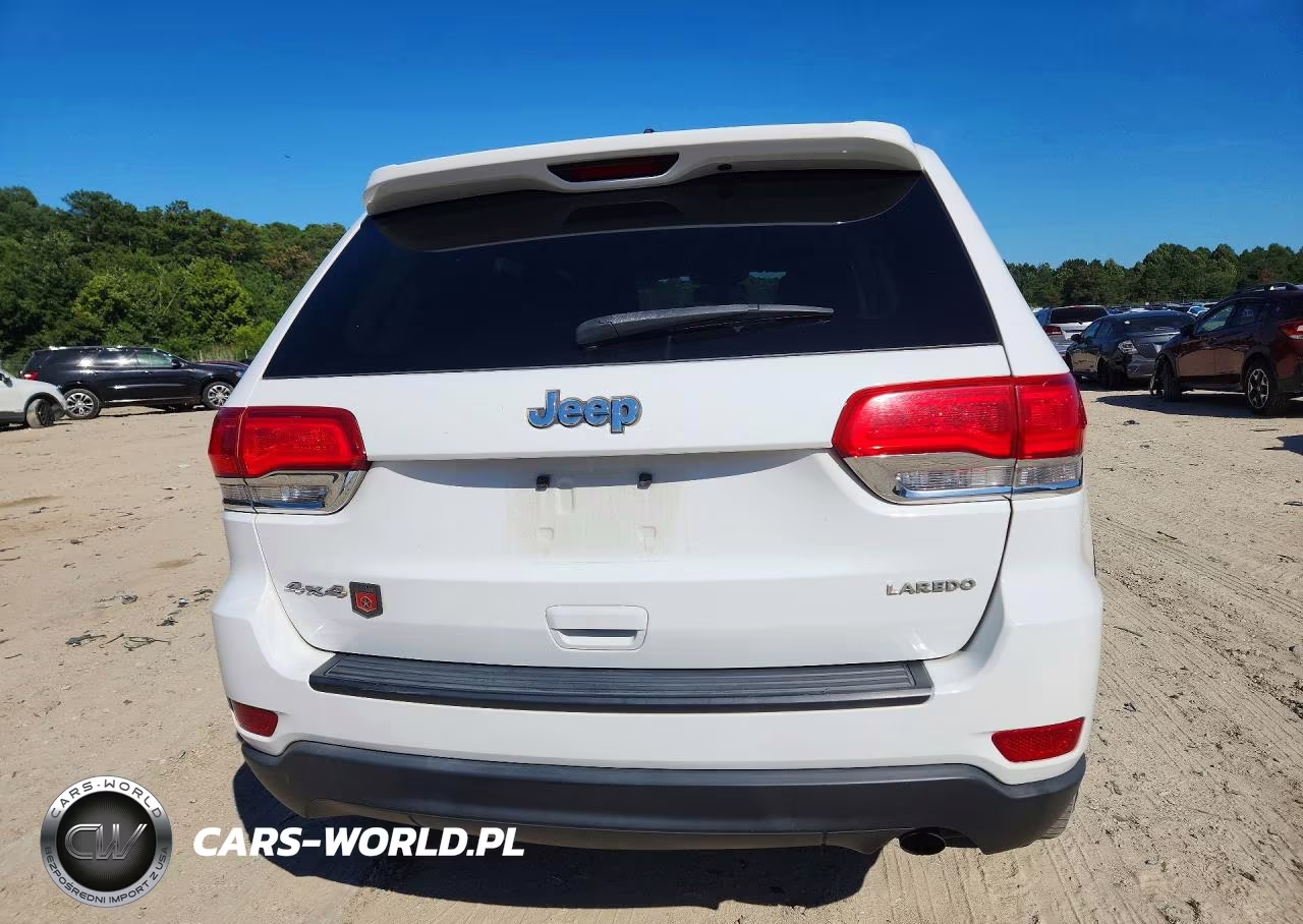 2015 Jeep Grand Cherokee Laredo VIN:1C4RJFAG9FC142583 - 6
