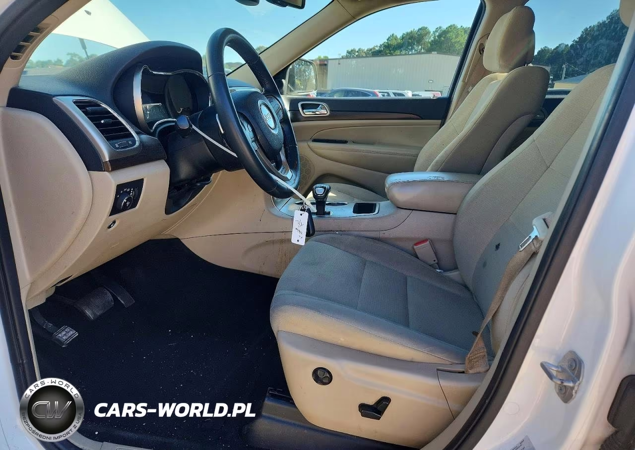 2015 Jeep Grand Cherokee Laredo VIN:1C4RJFAG9FC142583 - 7
