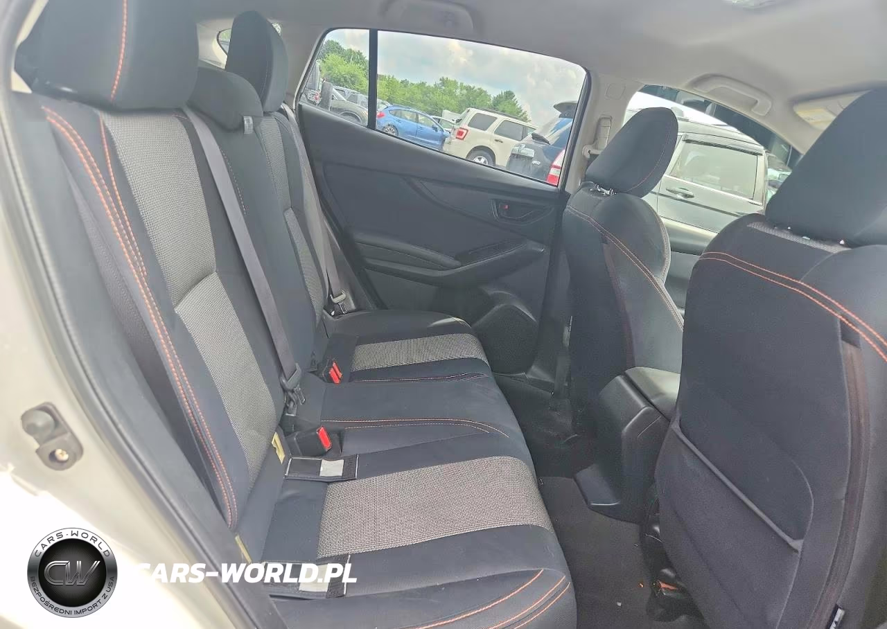 2019 Subaru Crosstrek Premium VIN:JF2GTACC1K8211778 - 10