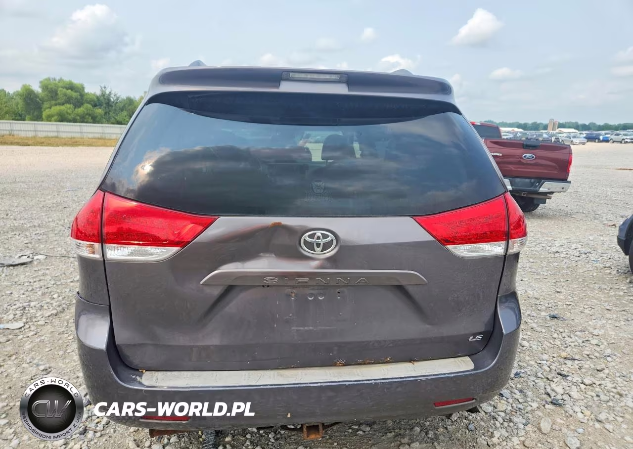 2012 Toyota Sienna Le VIN:5TDKK3DC8CS179124 - 6