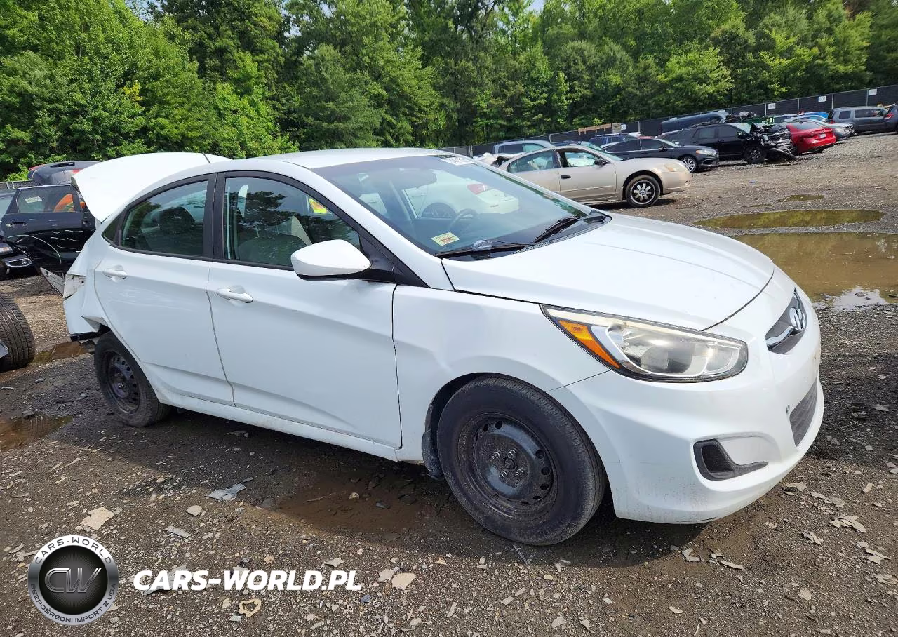 2016 Hyundai Accent Se VIN:KMHCT4AE3GU084223 - 4