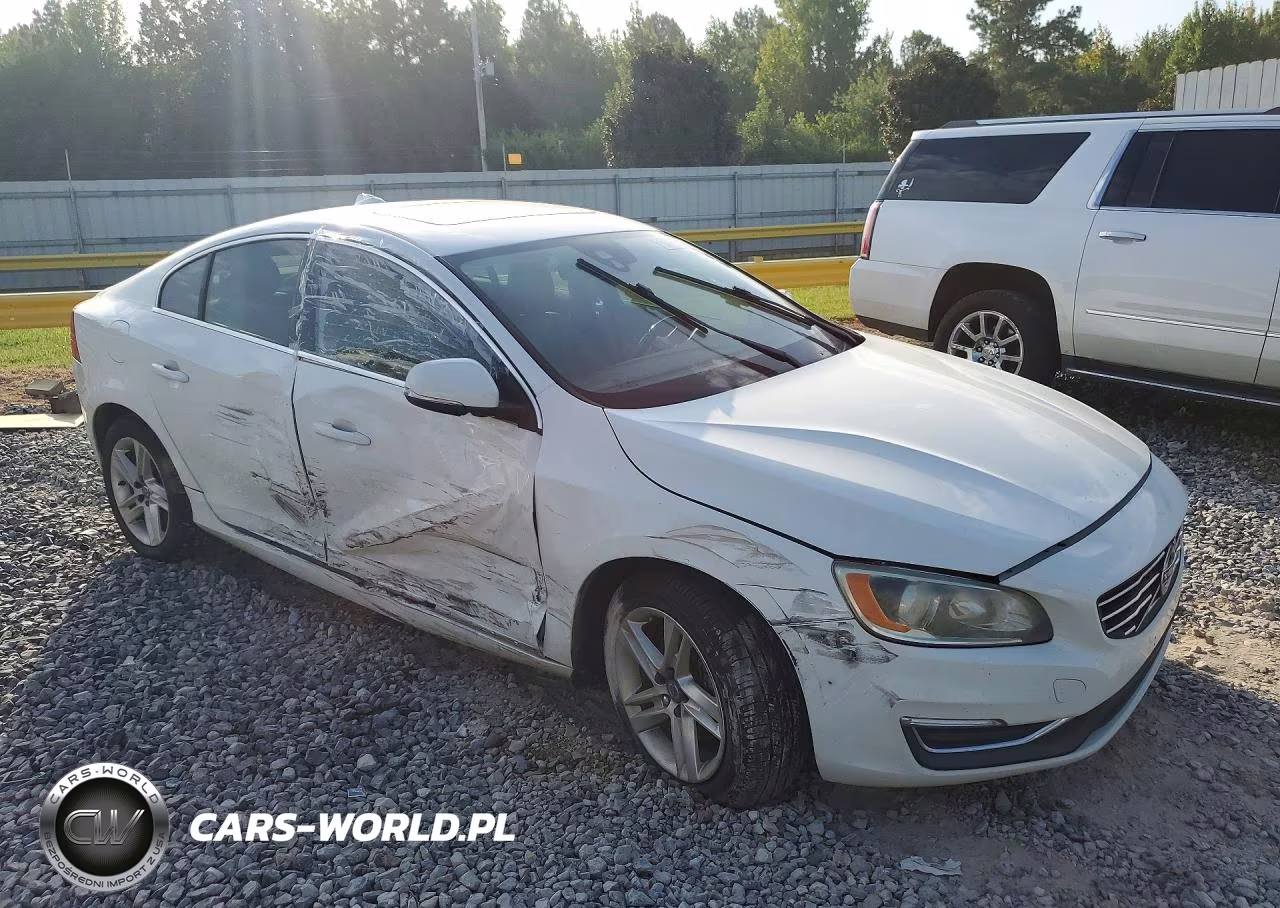 2015 Volvo S60 Premier VIN:YV126MFK9F2356154 - 4
