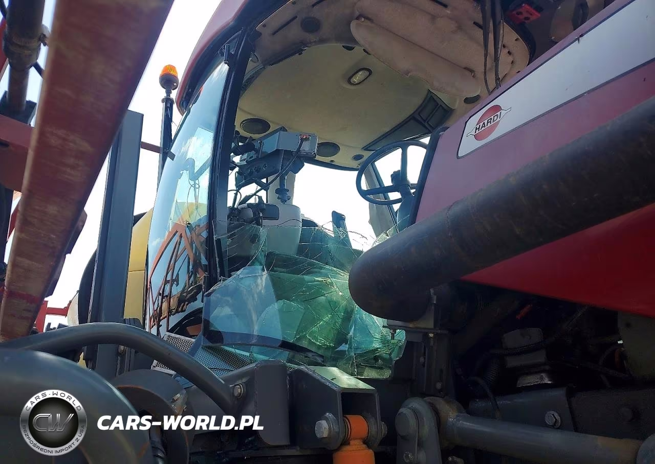 2014 Hardi Saritor 4000 - Specialty Crop Tractor VIN:0314104975 - 10