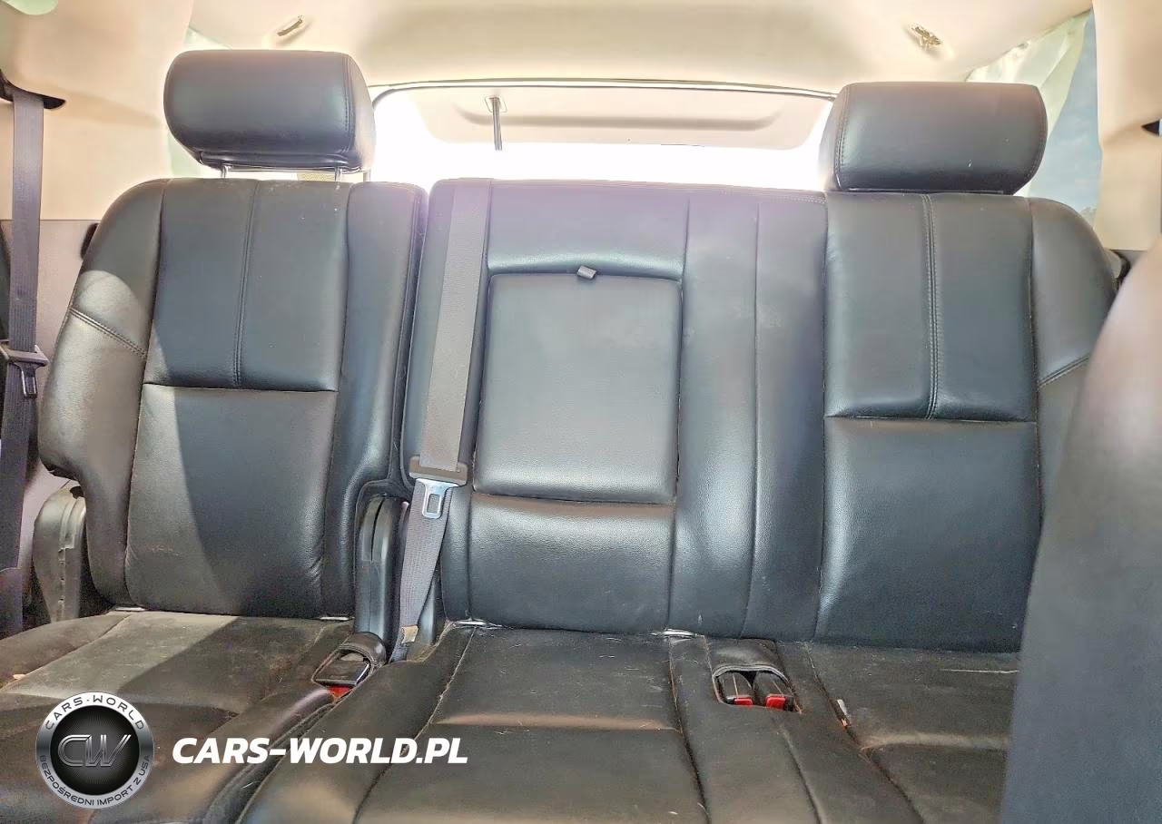 2010 Chevrolet Tahoe C1500 Lt VIN:1GNUCBE06AR289807 - 10