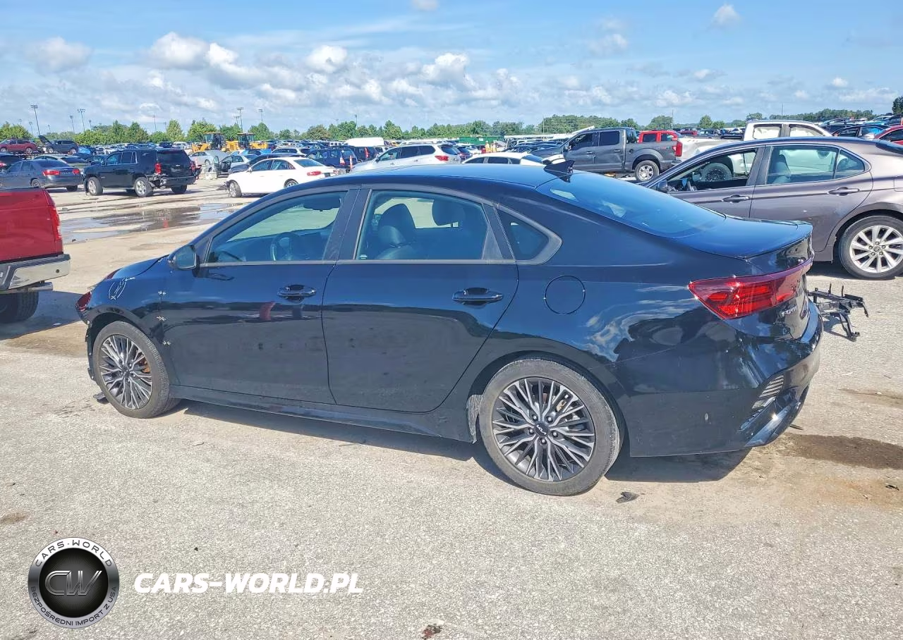 2024 Kia Forte Gt Line VIN:3KPF54AD7RE726138 - 2