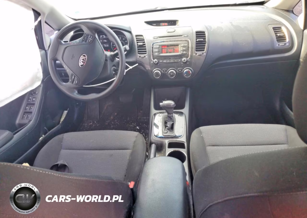2018 Kia Forte Lx VIN:3KPFK4A79JE194642 - 8