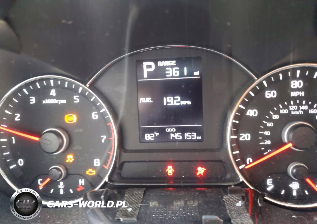 2018 Kia Forte Lx VIN:3KPFK4A79JE194642 - 9