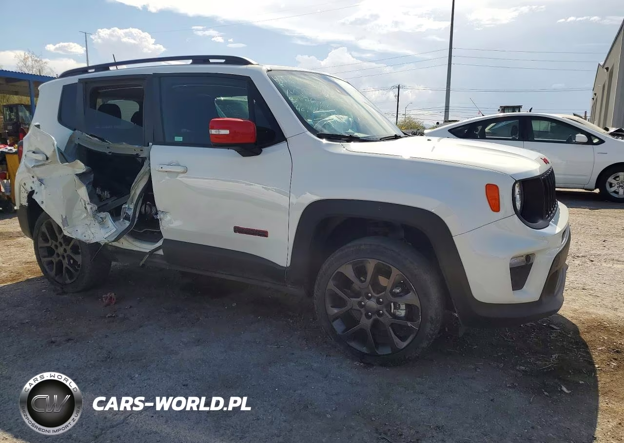 2023 Jeep Renegade Latitude VIN:ZACNJDB12PPP56169 - 4