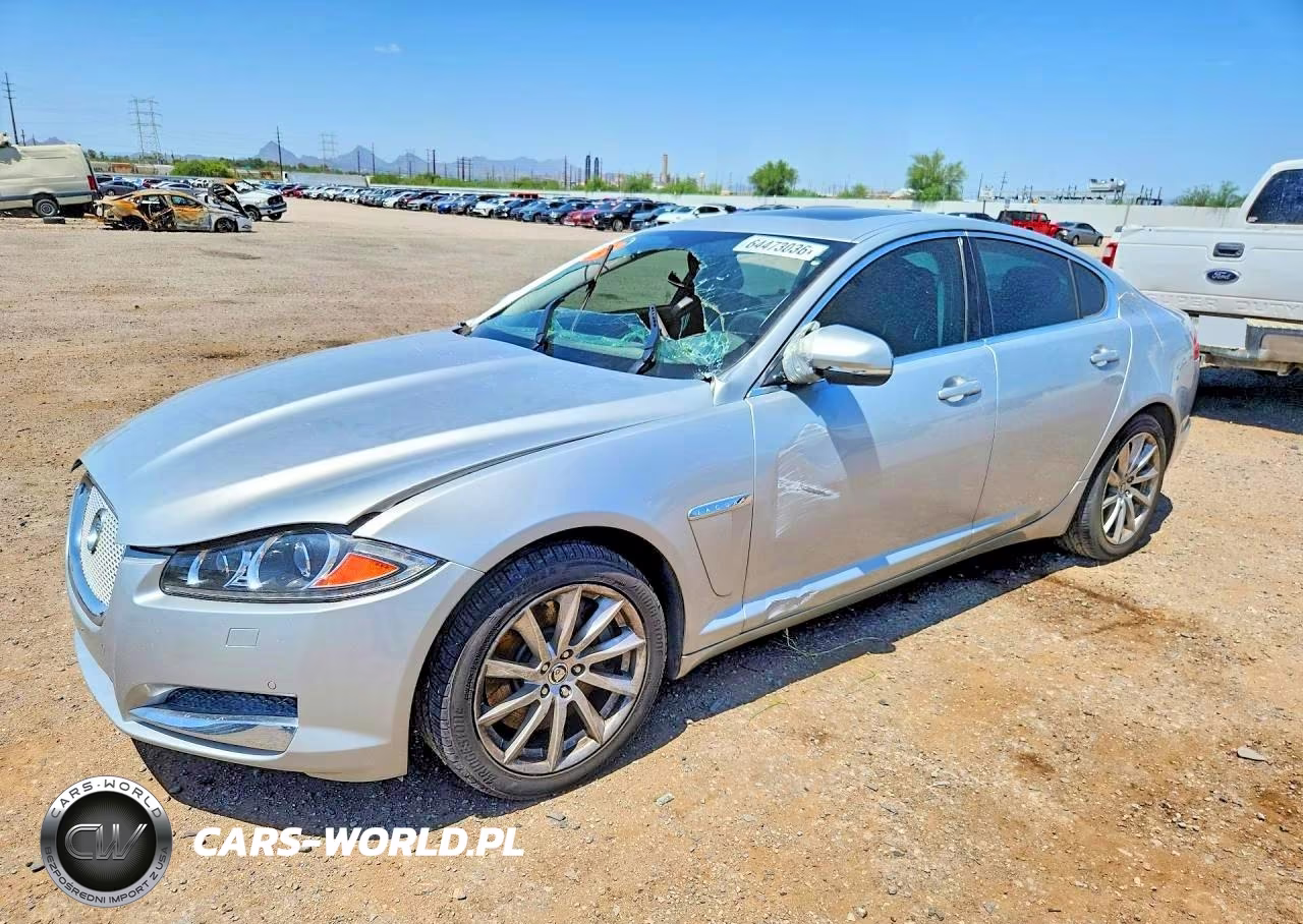 2013 Jaguar Xf