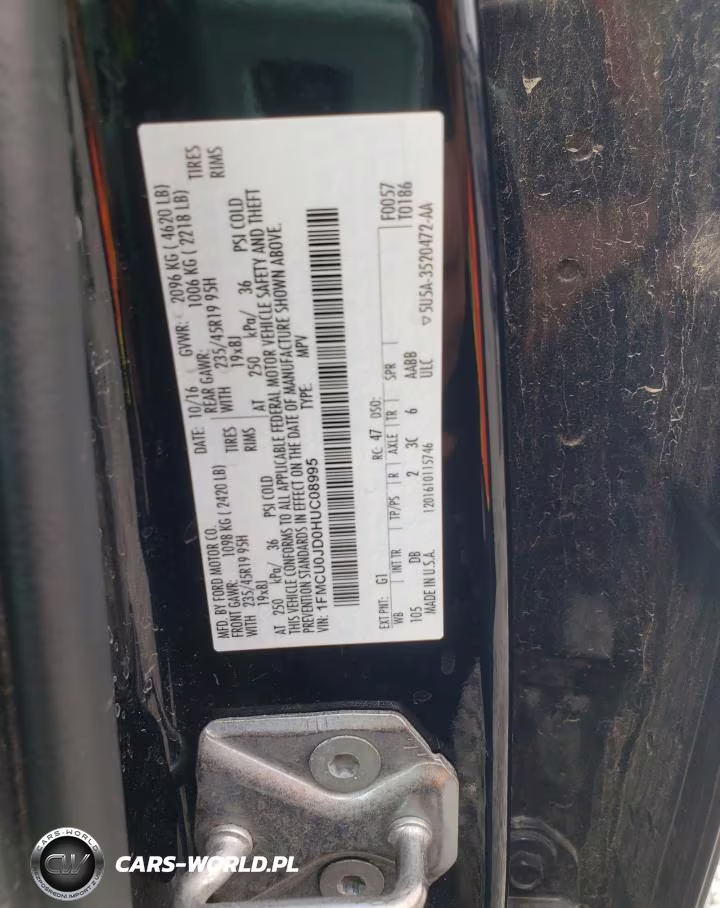 2017 Ford Escape Titanium VIN:1FMCU0JD0HUC08995 - 13