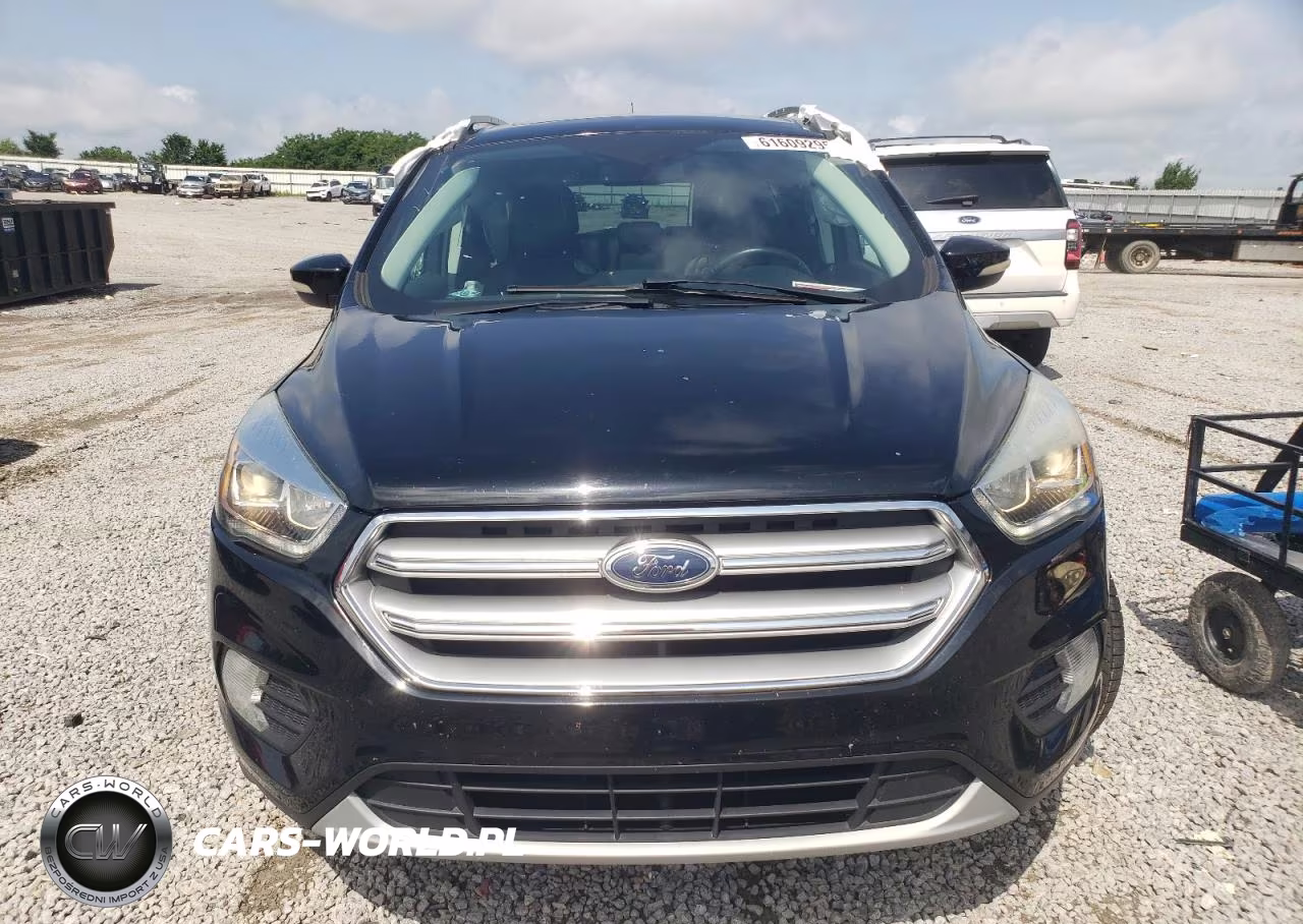 2017 Ford Escape Titanium VIN:1FMCU0JD0HUC08995 - 5