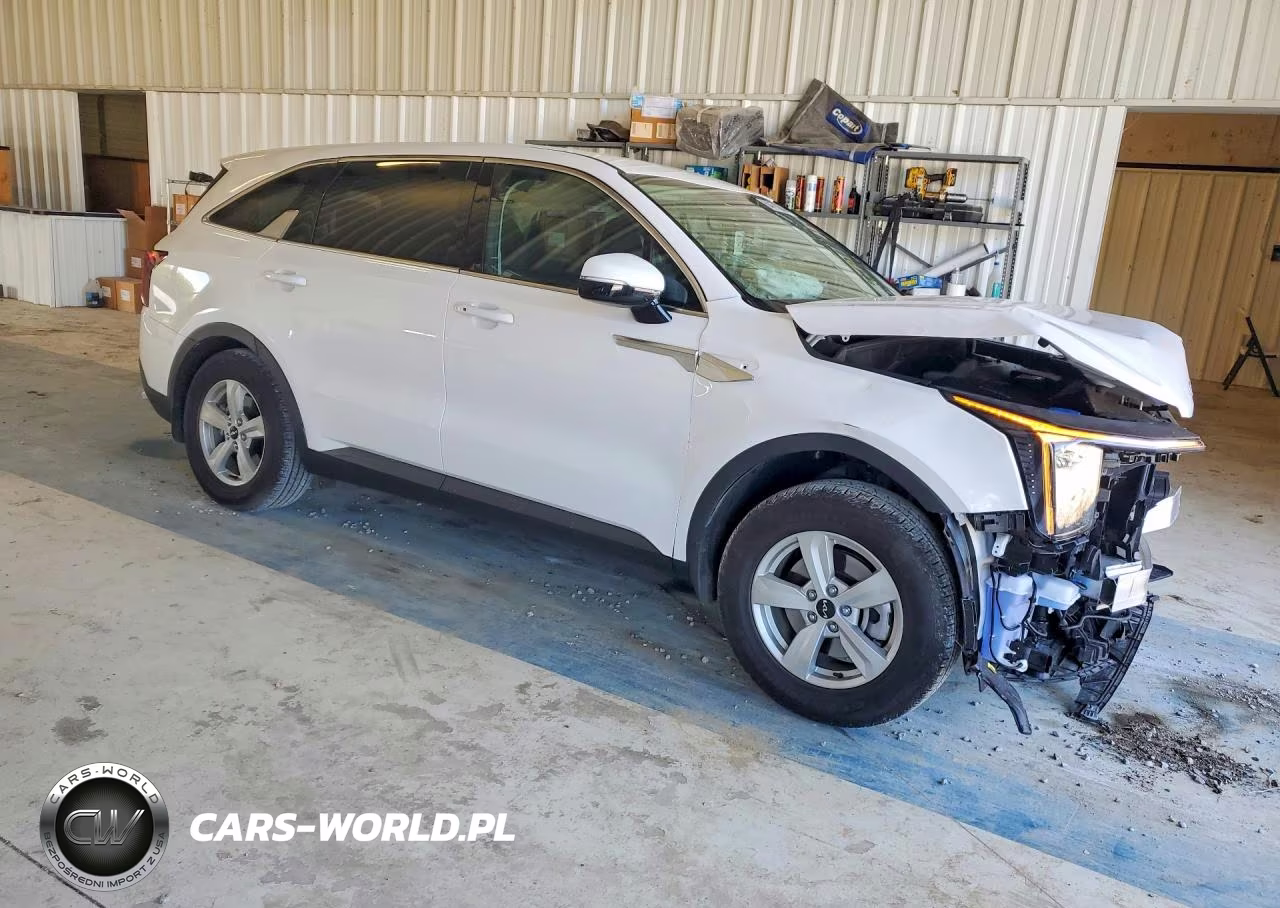 2026 Kia Sorento Lx VIN:5XYRG4JC6TG416930 - 4