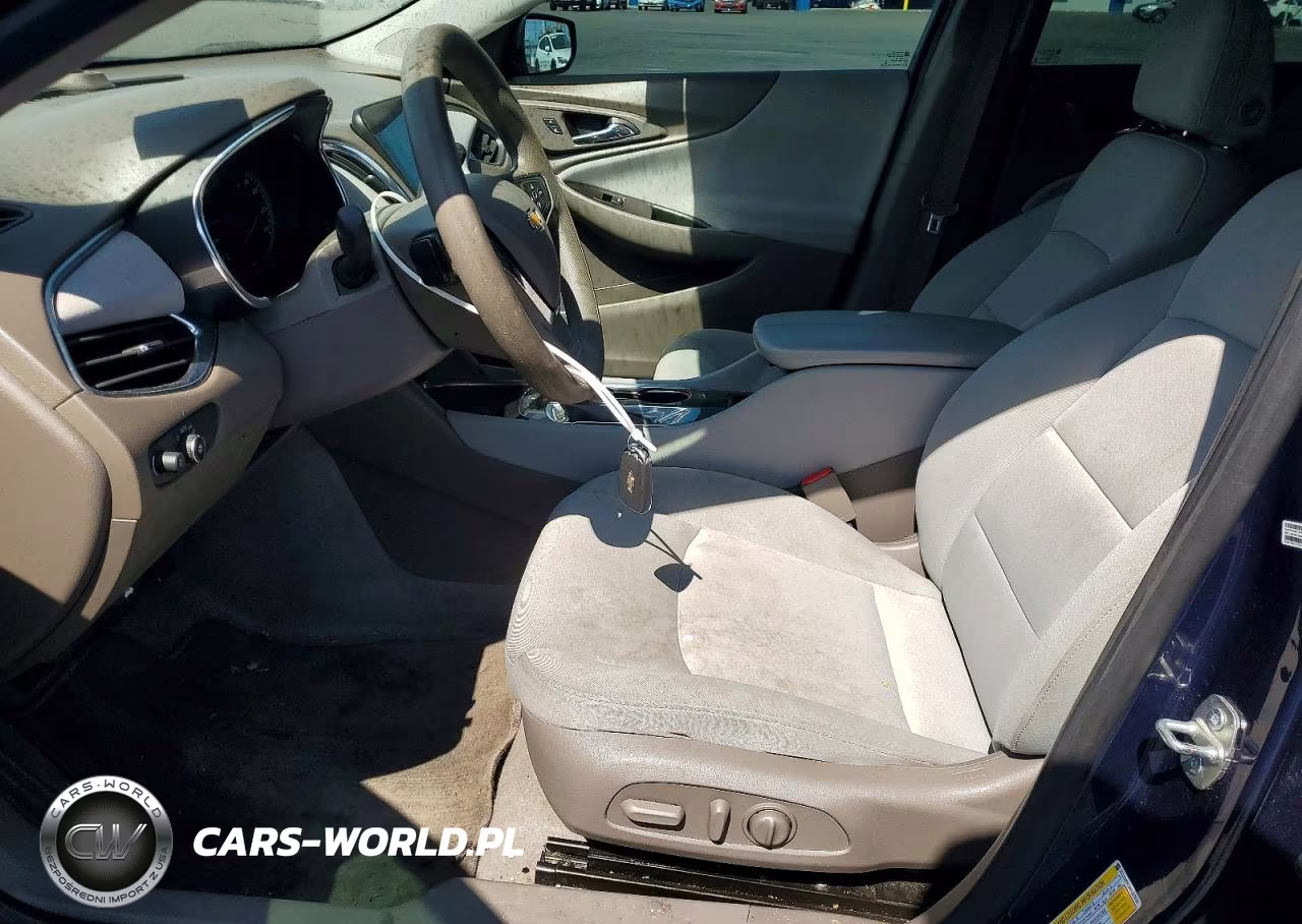 2019 Chevrolet Malibu Lt VIN:1G1ZD5ST3KF113515 - 7