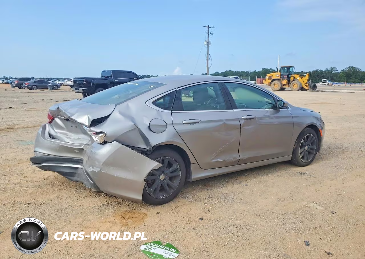2015 Chrysler 200 Limited VIN:1C3CCCAB9FN723108 - 3