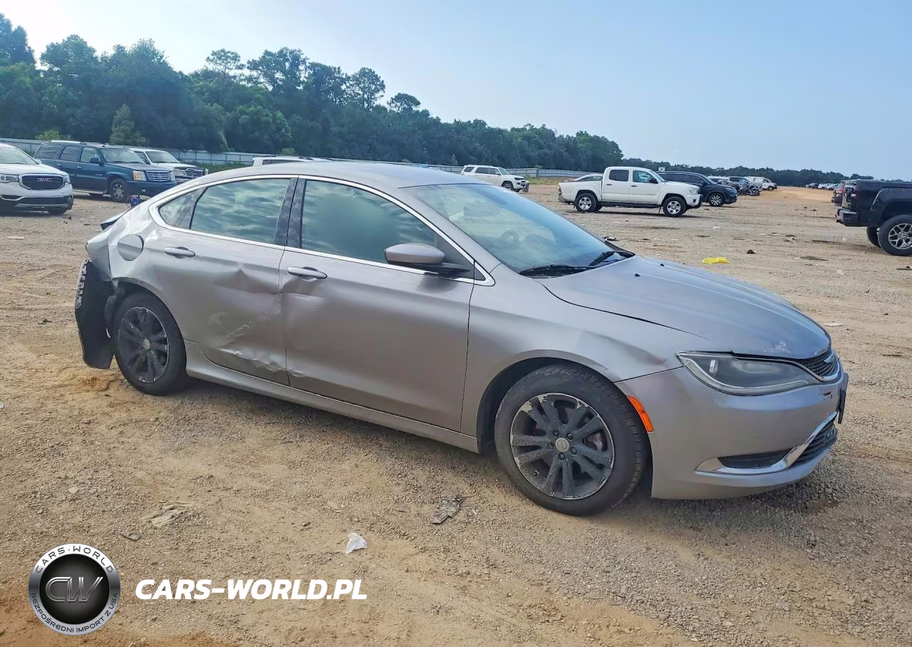 2015 Chrysler 200 Limited VIN:1C3CCCAB9FN723108 - 4