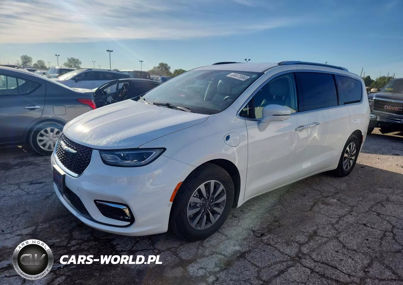 2021 Chrysler Pacifica Hybrid Touring L VIN:2C4RC1L75MR585876 - 1