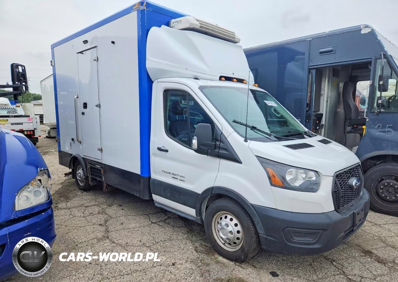 2023 Ford Transit 350 Refrigerated Box Truck VIN:1FDBW7ZG8PKA19485 - 4