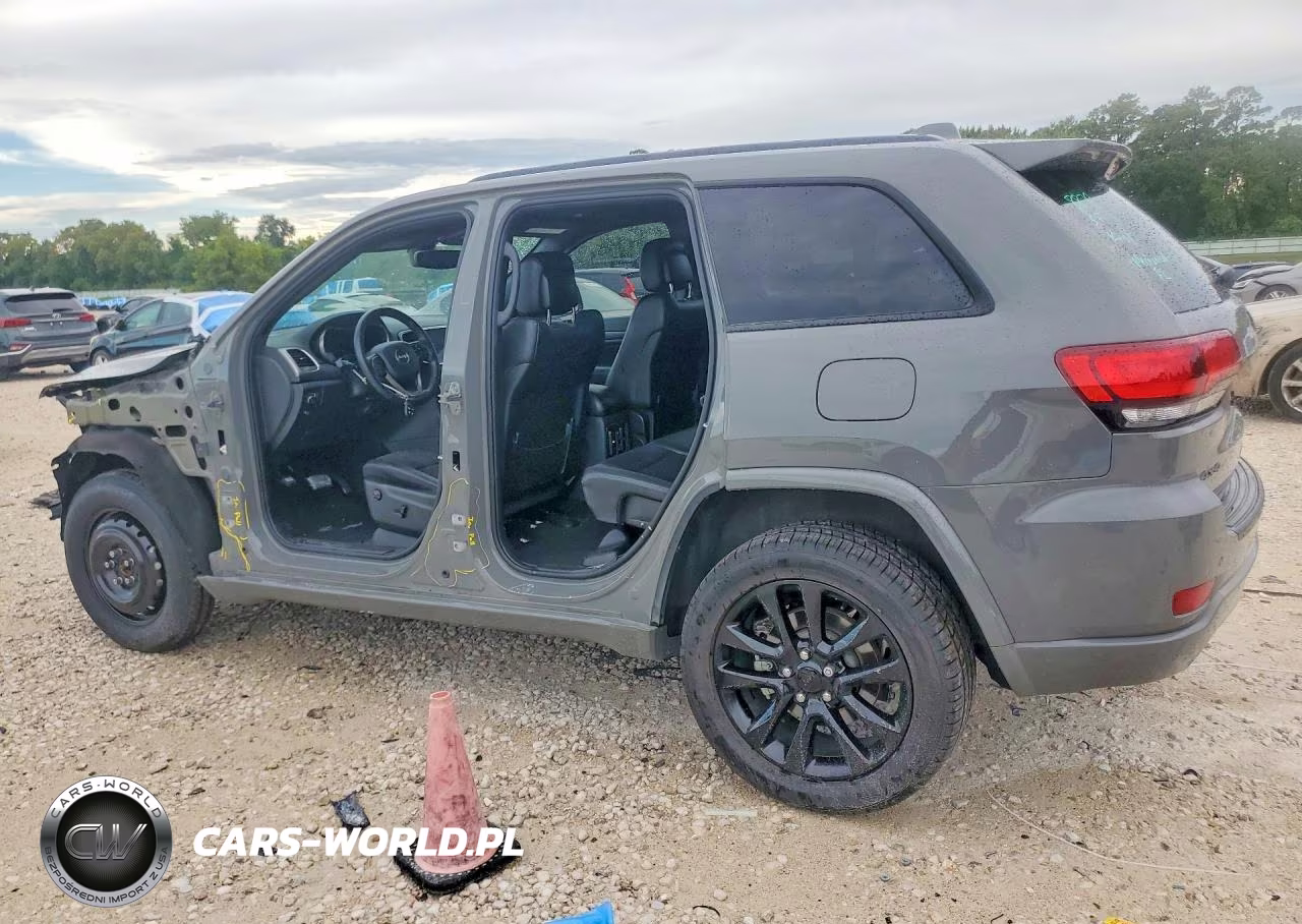 2022 Jeep Grand Cherokee Laredo E VIN:1C4RJFAG4NC146720 - 2