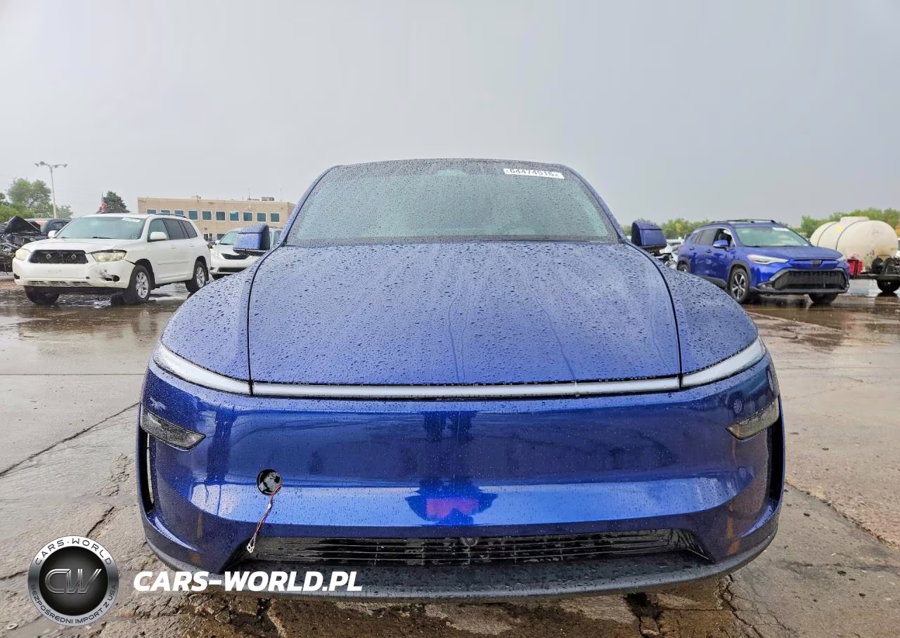 2026 Tesla Model Y VIN:7SAYGDEE3TF440376 - 5
