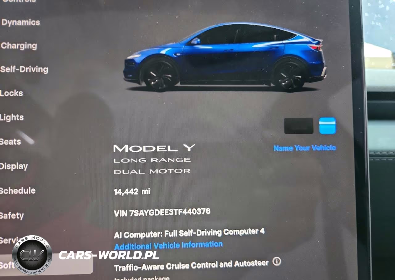 2026 Tesla Model Y VIN:7SAYGDEE3TF440376 - 9