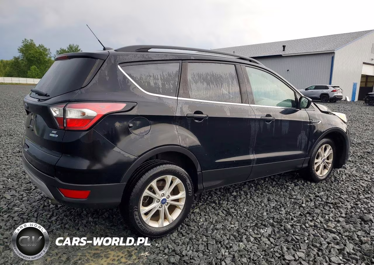 2018 Ford Escape Se VIN:1FMCU9GD0JUB29182 - 3