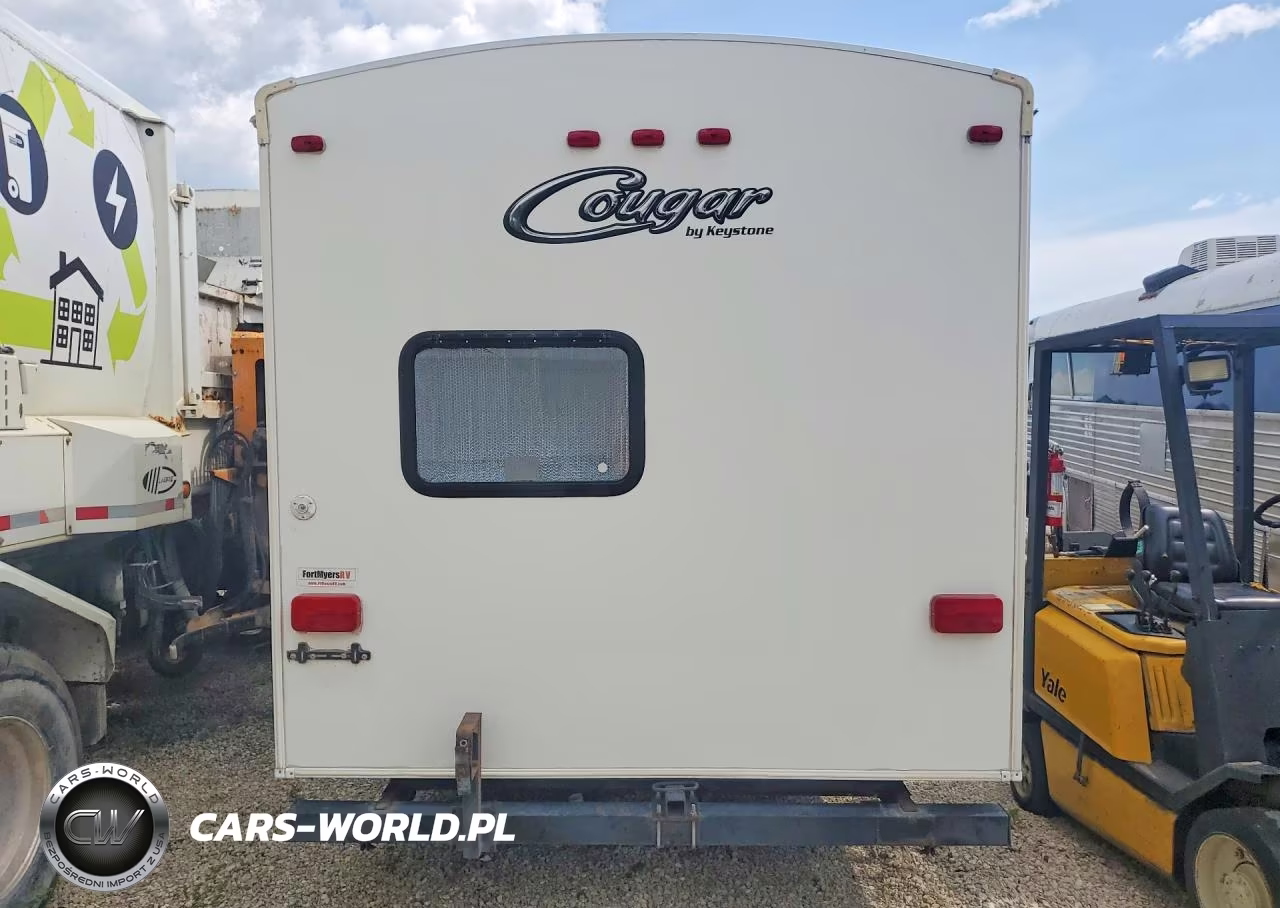 2013 Keystone Cougar Ultra Lite VIN:4YDT31S22DV502524 - 6