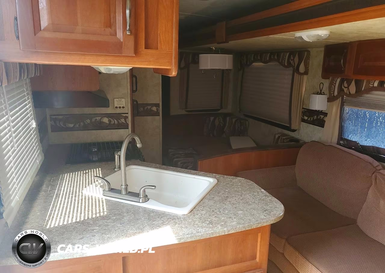 2013 Keystone Cougar Ultra Lite VIN:4YDT31S22DV502524 - 7