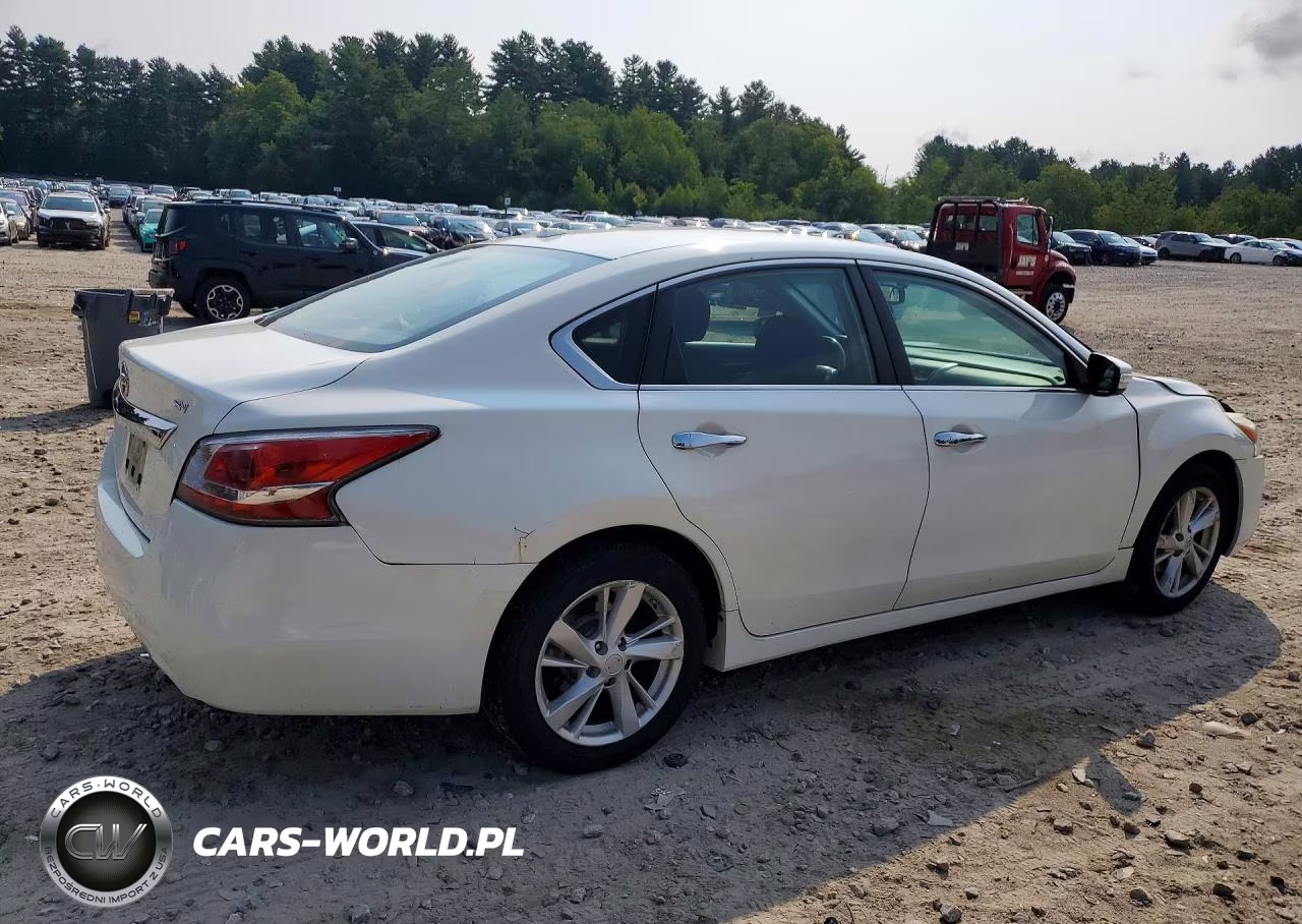 2015 Nissan Altima 2.5 Sv VIN:1N4AL3AP7FC156395 - 3