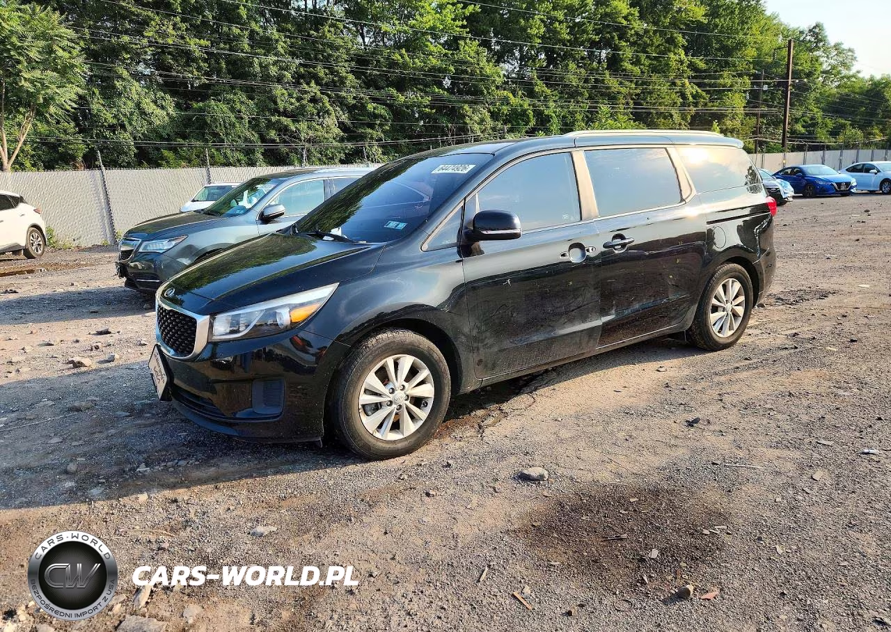 2015 Kia Sedona Lx