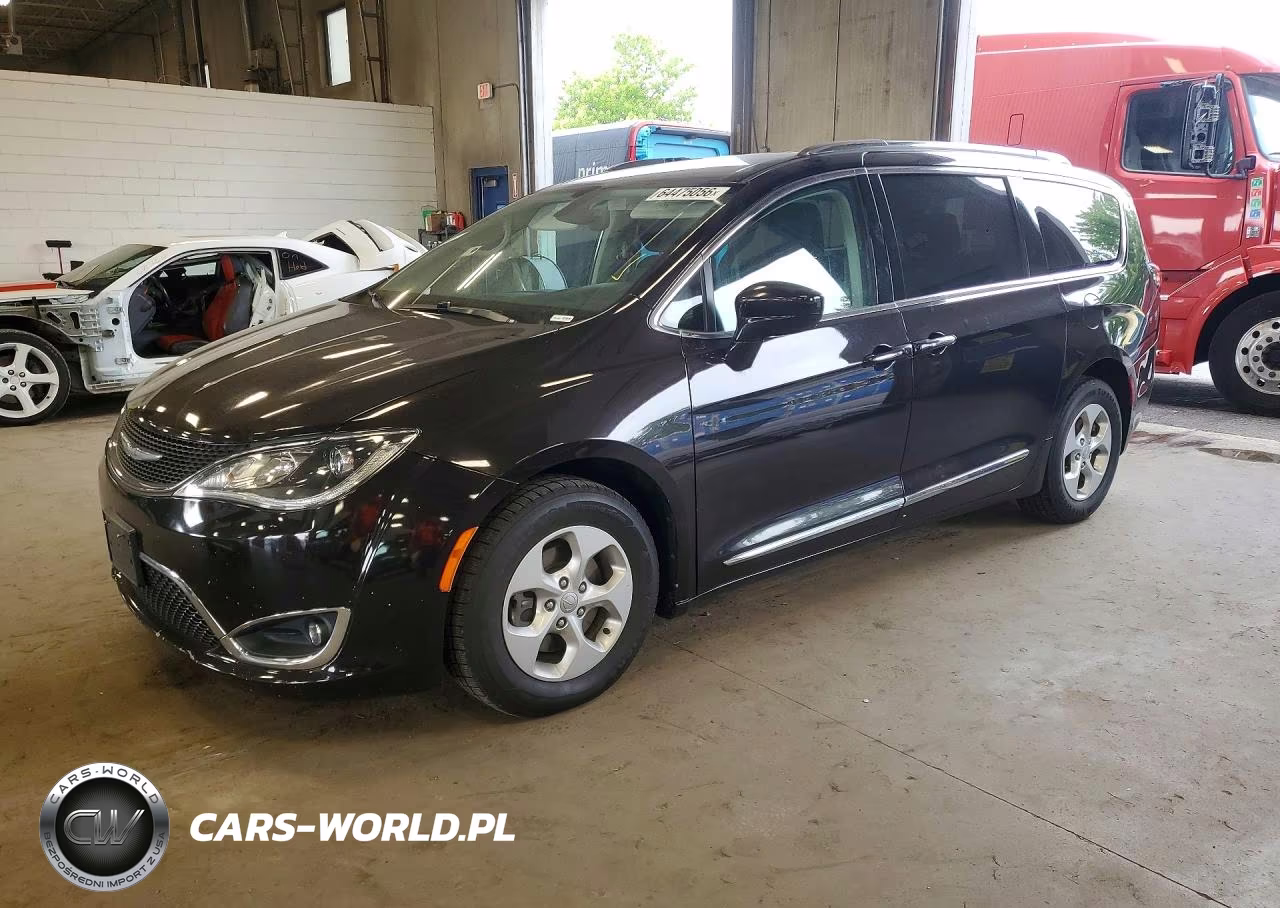 2023 Chrysler Pacifica Touring L Plus – zdjęcie 1 z 14