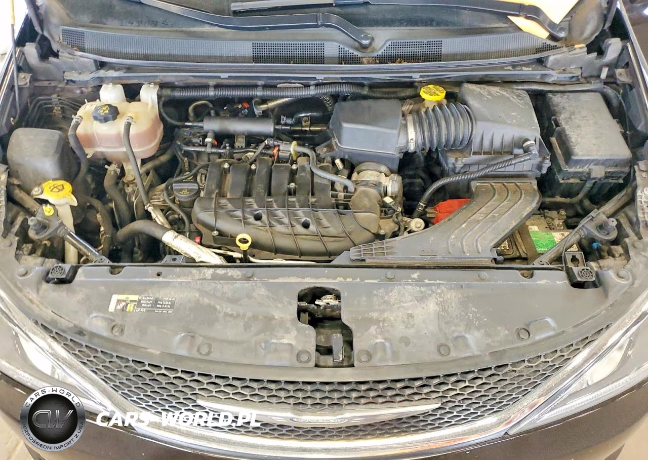 2023 Chrysler Pacifica Touring L Plus VIN:2C4RC1EG6HR635249 - 12