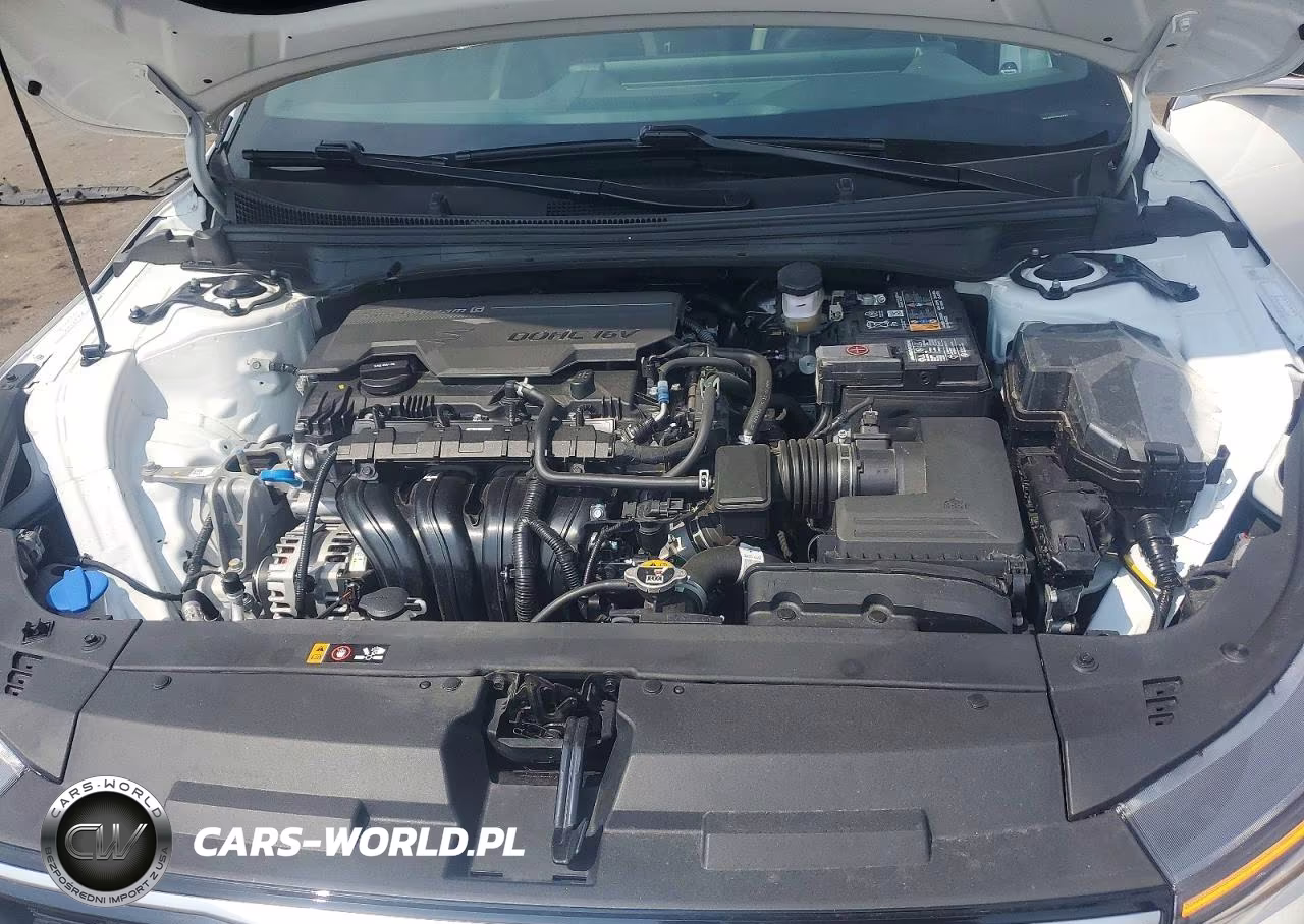 2025 Kia K4 Gt Line VIN:3KPFW4DE0SE045682 - 11