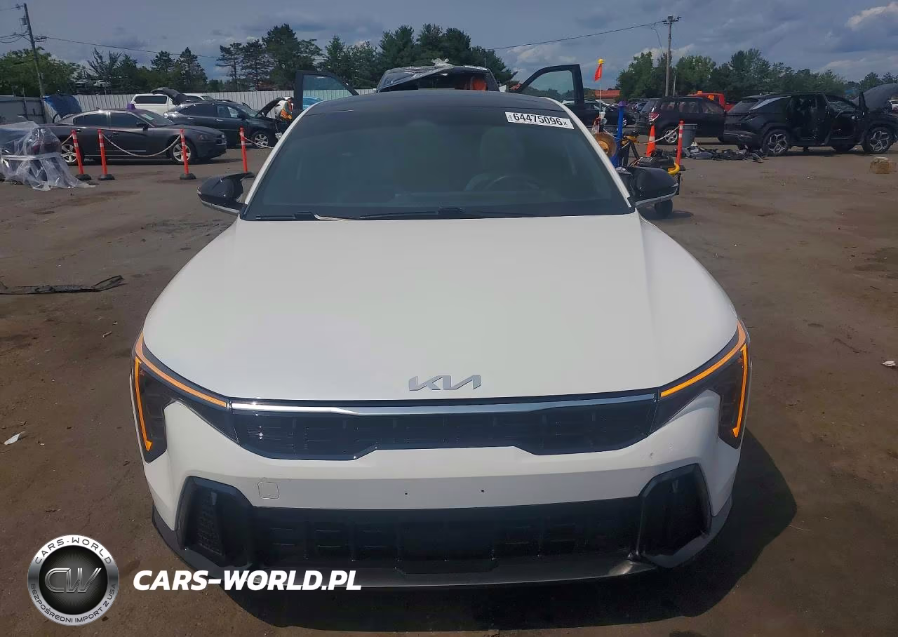 2025 Kia K4 Gt Line VIN:3KPFW4DE0SE045682 - 5